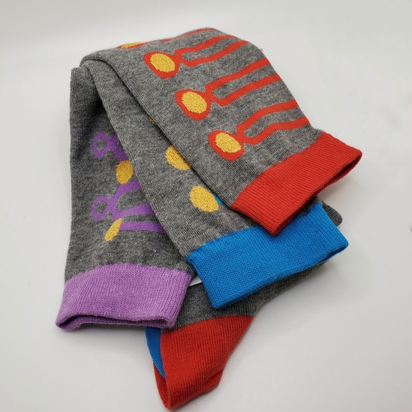 Little Miss Matched Socks - Picture 1 of 6